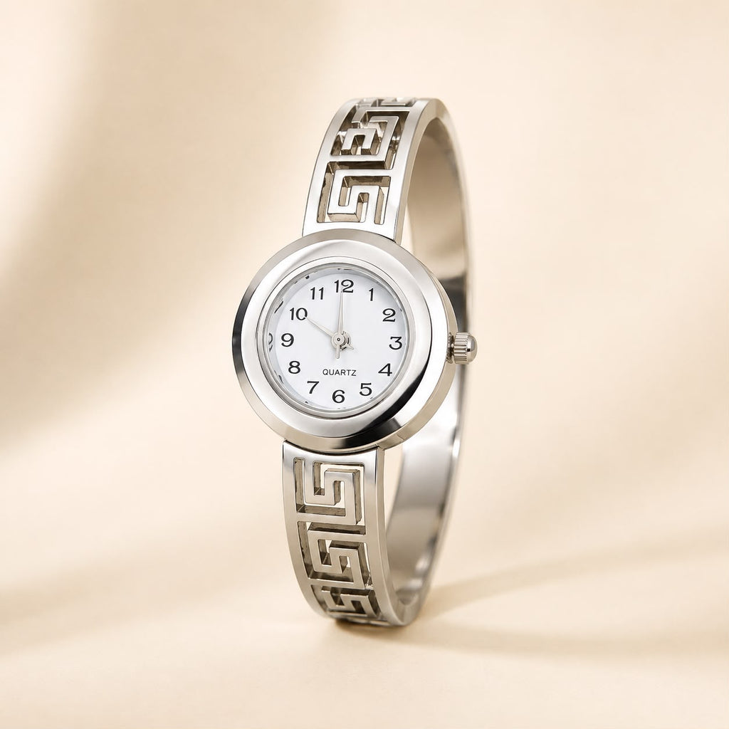 WuZetian Women’s Silver Bracelet Watch – Crystal Round Dial