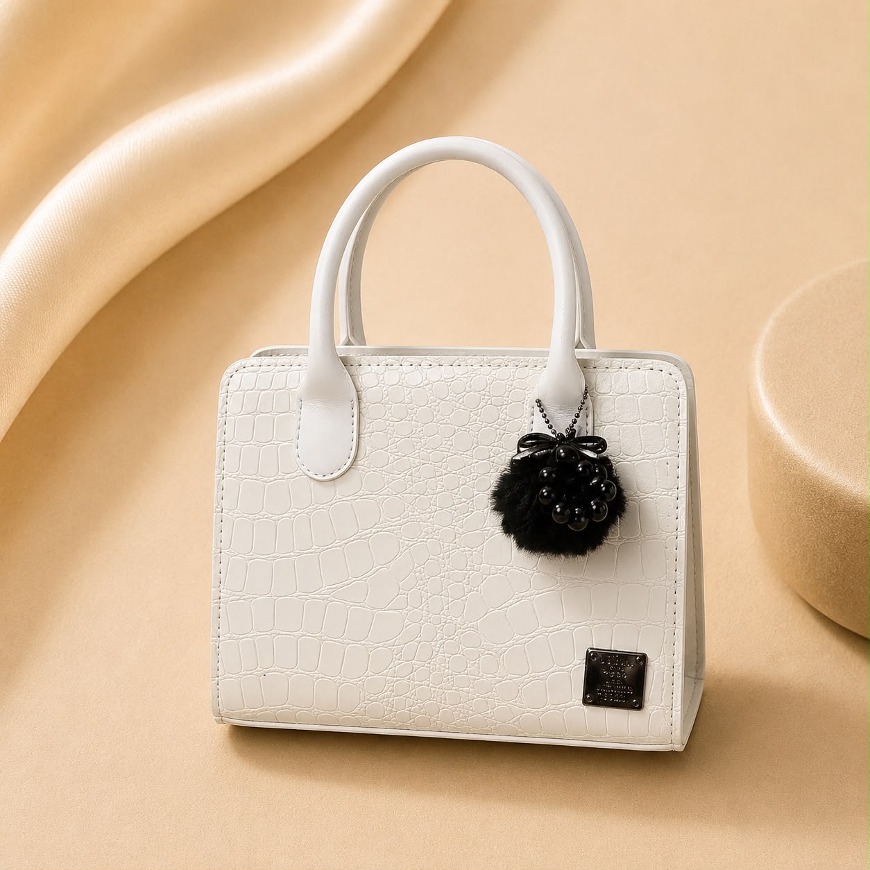 WuZetian Premium White Croc-Texture Handbag – Elegant & Everyday Stylish
