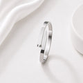 WuZetian Nail-Inspired Gold-Tone Bracelet – Minimal Modern Artificial Jewelry for Women